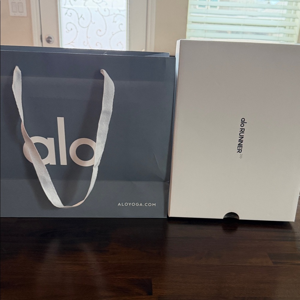 ALO Yoga Navy and White Shopping Bag with White Shoe Box